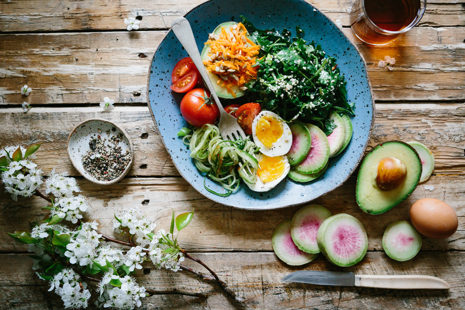 O que é uma alimentação saudável e como mantê-la?